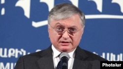 Էդվարդ Նալբանդյան, արխիվային լուսանկար